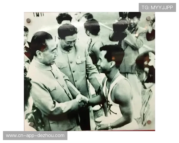 从陈镜开到现代:中国举重技术传承与创新之路