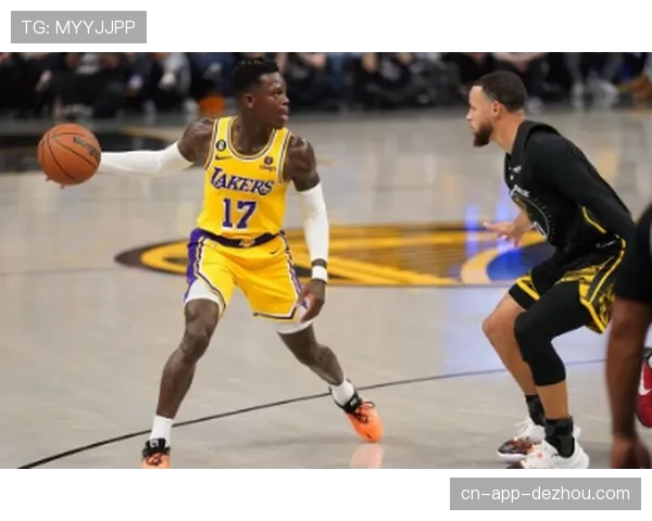 裁判报告：昨日湖人vs勇士最后两分钟出现两次漏判，均对湖人不利